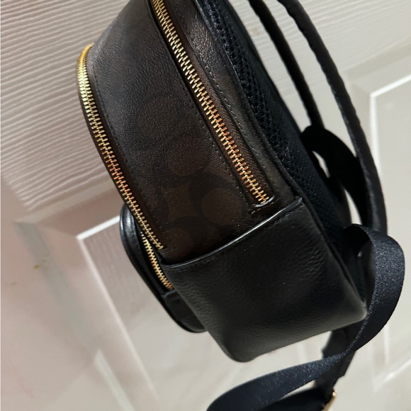Coach Mini Court Backpack In Signature Canvas like new condition - Picture 6 of 9